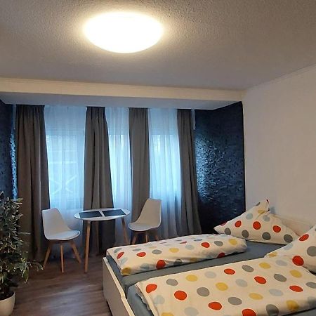 Fewo1&Frisch Renovierte Wohnung バート・ヴルツァッハ エクステリア 写真